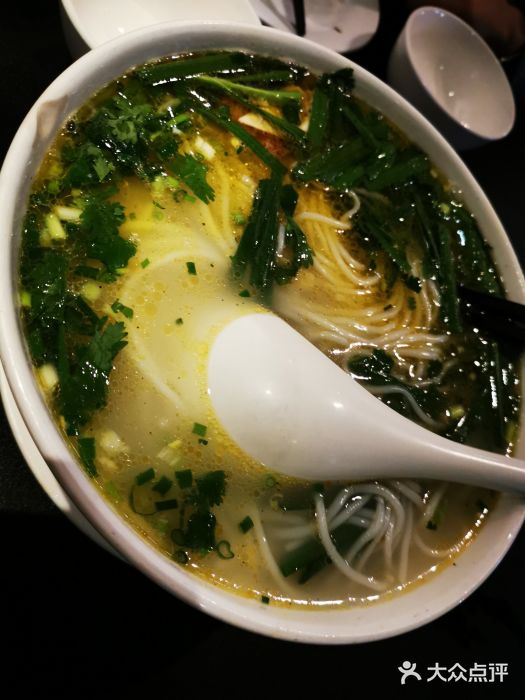 南蛮子(进贤路店)蒙自过桥米线图片