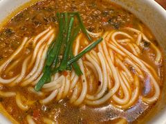 小锅米线-云海肴云南菜(浦江欢乐颂店)