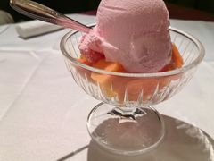 草莓红豆雪糕-太平馆西餐厅(北京路店)