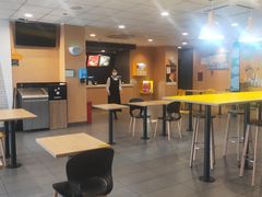 -麦当劳(石坝服务区店)
