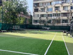 -快网网球俱乐部(长宁区金桥花园球场)