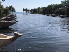 -亚龙湾喜来登·美景台大堂吧
