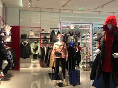 -fila(日月光中心广场店)