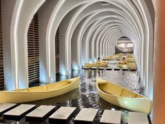 -涨巢·潮玩水疗局