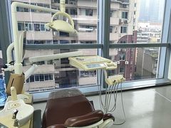 -极光口腔·矫正种植修复(锦江店)
