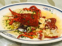 -山明水秀大饭店