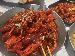 -巴厘龙虾·榜首油焖大虾(音乐学院·沿江酒馆店)