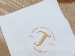 -罗森尼娜(德思勤店)