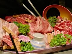 -铭牛烧肉·和牛海鲜自助(高新月牙湖店)