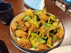 油条拍黄瓜-觅山云南菜(泊富ICITY店)