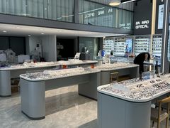 -发茂眼镜·蔡司依视路镜片(镇坪路店)