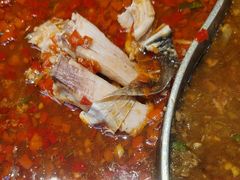 -阿瓦山寨·湘菜现炒·剁椒鱼头王(咸阳总店)