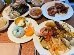 -松咖啡自助餐厅·松北香格里拉