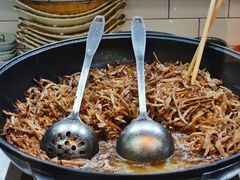 事先炒好的笋-湖南人家·家传湖南菜(水围店)