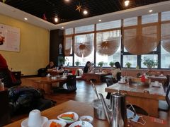 大堂-喇喇排骨火锅·传统韩式脊骨汤(望京西园总店)