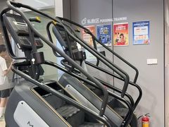 -乐刻运动健身精品馆(览秀城店)