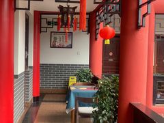 -文君楼美食·庭院酒店(宽窄巷子地铁站店)