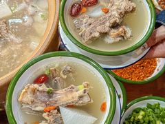 -黄小串·烤串海鲜涮牛肚(升龙广场店)