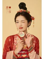 -雪中彩影婚纱摄影·微光艺术中心