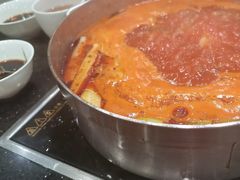 -一哥澳门豆捞 · 十七年经典澳门火锅(四季天地店)