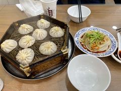 麻酱凉皮-西安贾三灌汤包·回坊小吃·清真炒菜(北院门总店)
