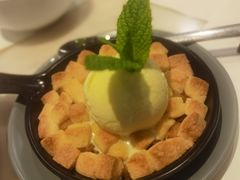 -港丽餐厅(高德置地店)