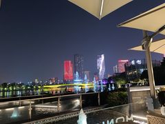 -MONICH牛排融合餐厅(和义大道购物中心店)