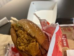 -肯德基(燕岭店)