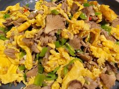 -云海肴·汽锅鸡·云南菜(天山百盛优客店)