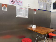 -郭记小街麻辣烫(南小街总店)