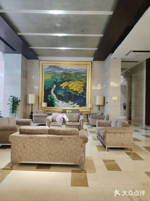 锦龙国际酒店(天津奥体中心华苑地铁站店)图片