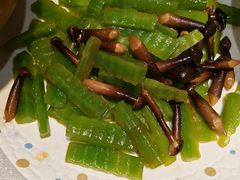 -郑庄脂渣海鲜楼(九水路店)