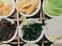-火凤祥鲜货火锅·清真食品(宁夏总店)