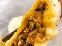 麻辣香菇鸡丁包-老陶包子铺(南大西南村店)