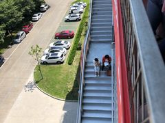 -上海第二工业大学(金海路校区)
