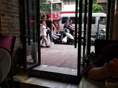 -眷江南之小蓝鲸(王府大街店)