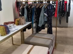 -maje(港汇恒隆广场店)