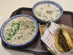羊肉汤（多肉）-穆得·老周家牛肉烧饼(普利街店)