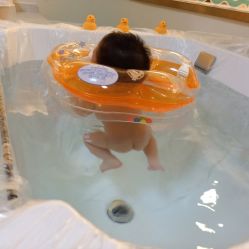 -莉泽月子中心(凯旋江景店)