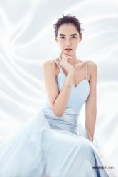 -巴黎婚纱摄影工作室