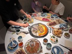 -左庭右院鲜牛肉火锅(金山万达店)