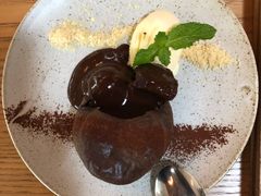 熔岩巧克力蛋糕配冰淇淋-EN SPACE恩空间