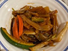 凉拌花菜梗-米家小馆(新华店)