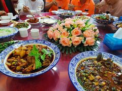 盐菜家常野生河鱼-妈妈味道生态私房菜(下潘家坝街店)