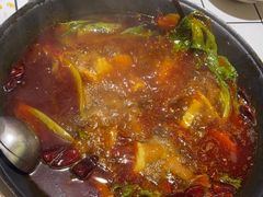 -旧街市鲜货老火锅(大光路店)