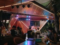 -爵士花园音乐酒吧餐厅