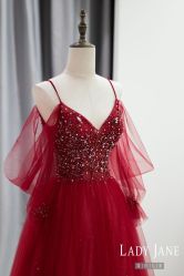 -Lady  Jane高端婚纱礼服馆