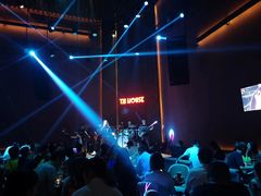 -TZ House音乐现场(来福士中心店)