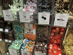 -VENCHI 闻绮(北京国贸商城店)