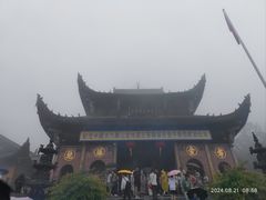 -九华山风景区月身宝殿